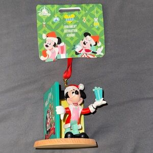 🎄Disney Parks Mickey Mouse Christmas Book Ornament